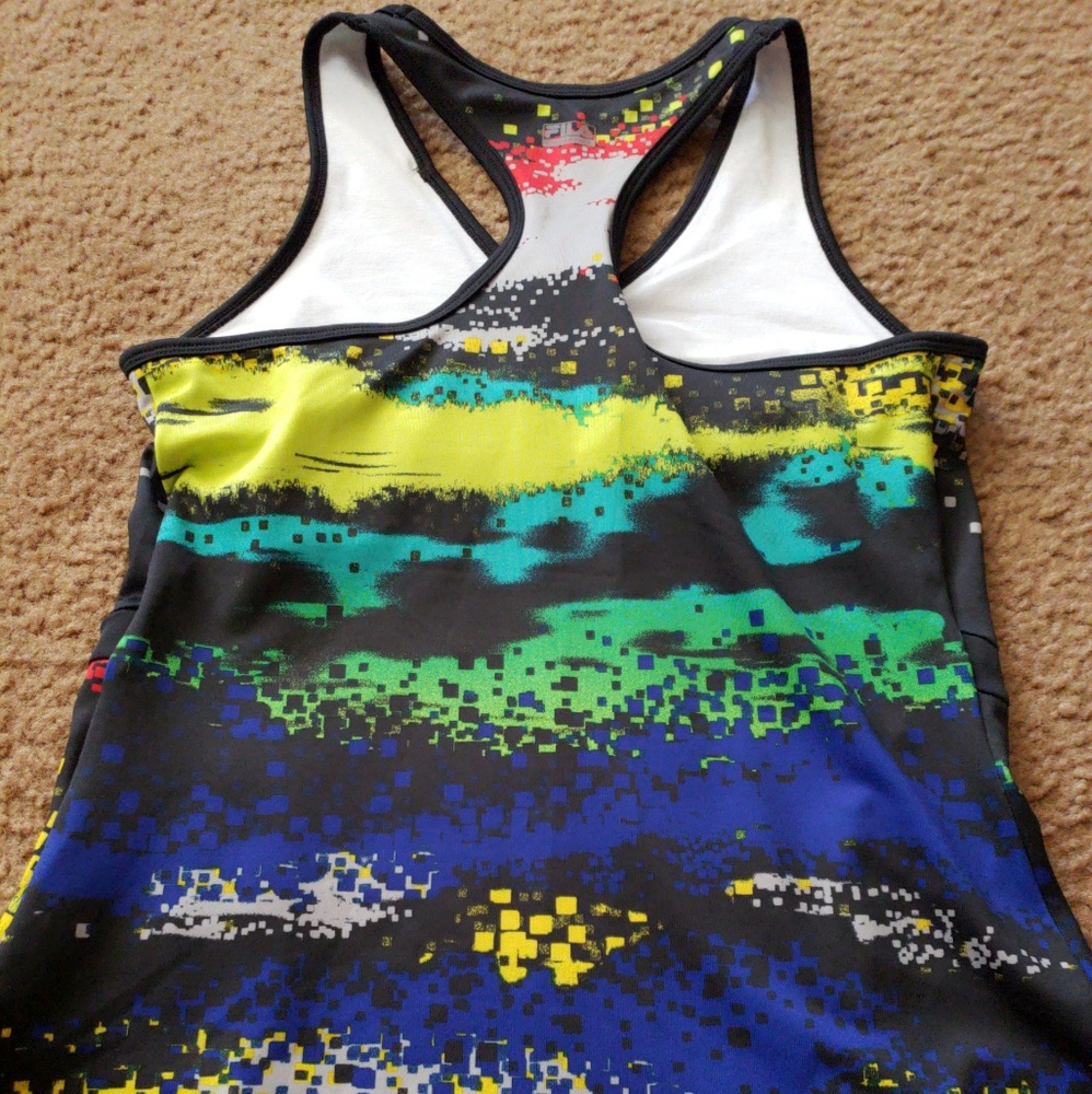tops - Picture 2 of 4